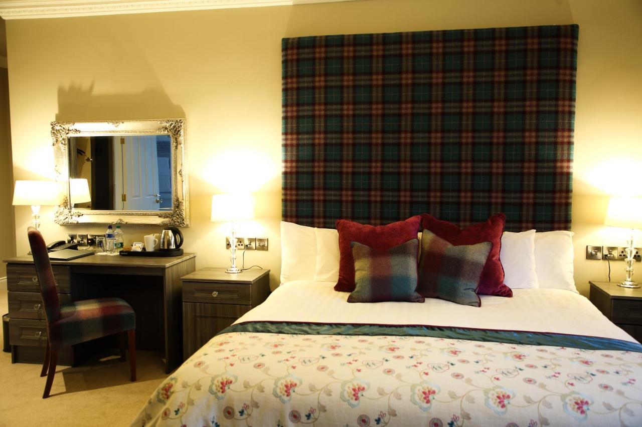 Mulroy Woods Hotel 4*